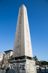 Dikilitaş
