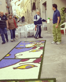 Yazı: Spello’da Infiorata Şenliği | Yazan: Pelin Öncüoğlu