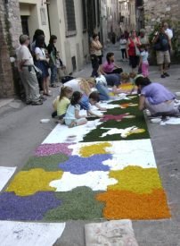 Yazı: Spello’da Infiorata Şenliği | Yazan: Pelin Öncüoğlu