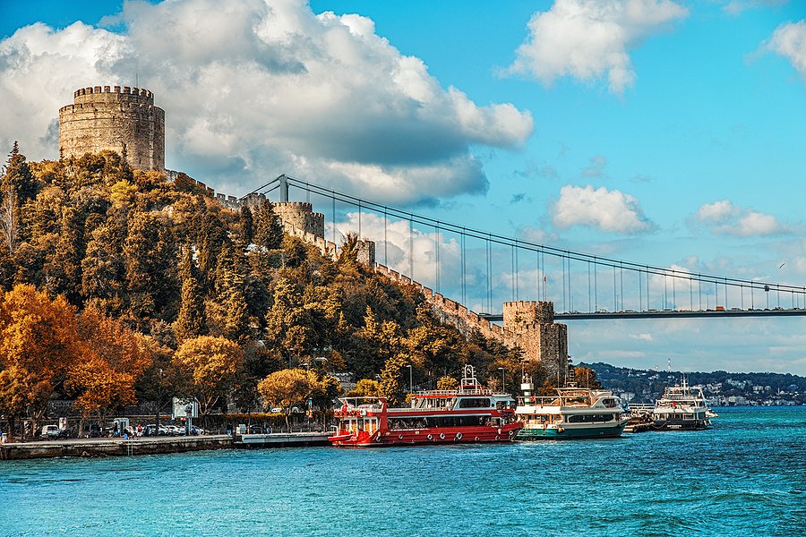 Yazı: Güzde İstanbul | Yazan: Mehmet Gökcük