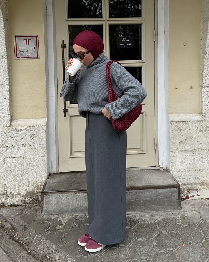 Yazı: Renklensin Yeni Yılımız | Bordo Ve Gri | Yazan: İrem Savaş Sakin